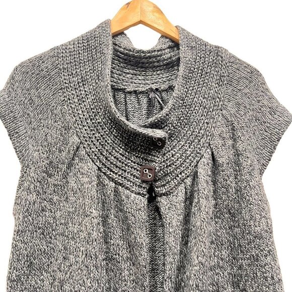 Lapis Womens Gray Cap Sleeve Knitted Front Pockets Cardigan Sweater Size Medium - Picture 3 of 12